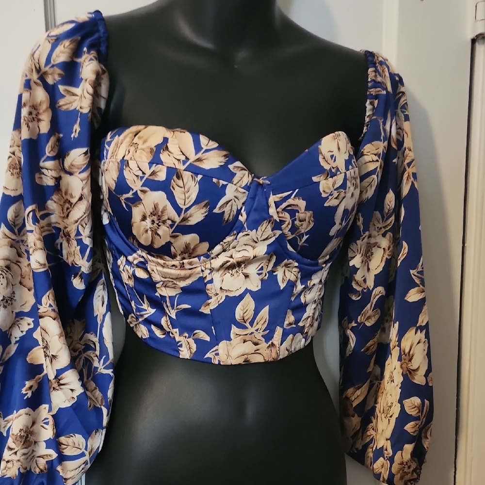 SHEIN Blue Floral Puff Sleeve Blouse